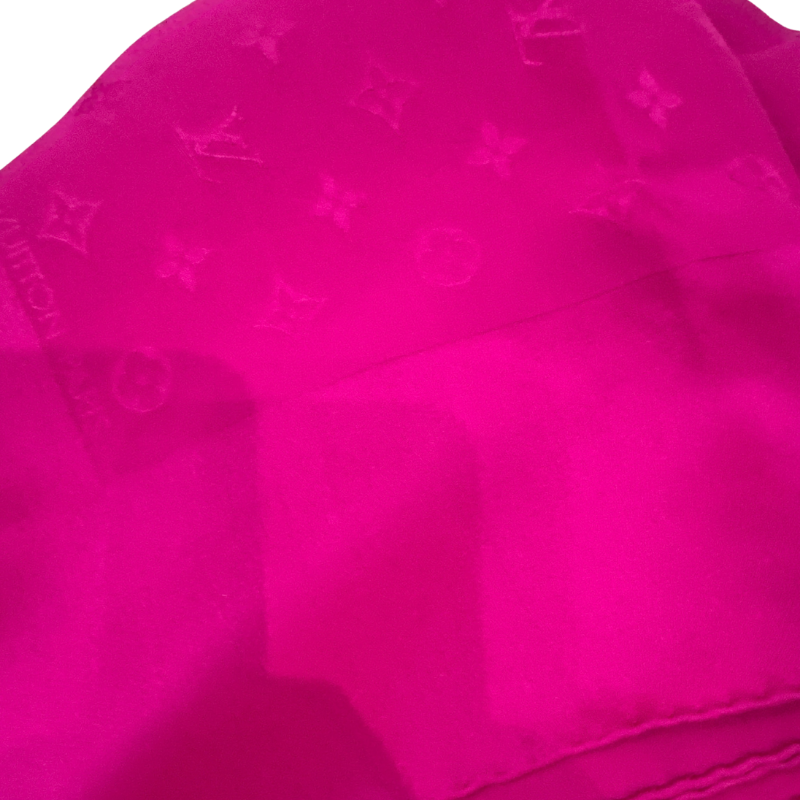 2 Louis Vuitton (pink magenta) - Image 1